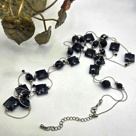 "5/$25" Long Silvertone Black Faceted Acrylic Bead Station Adjustable Necklace - Picture 1 of 7